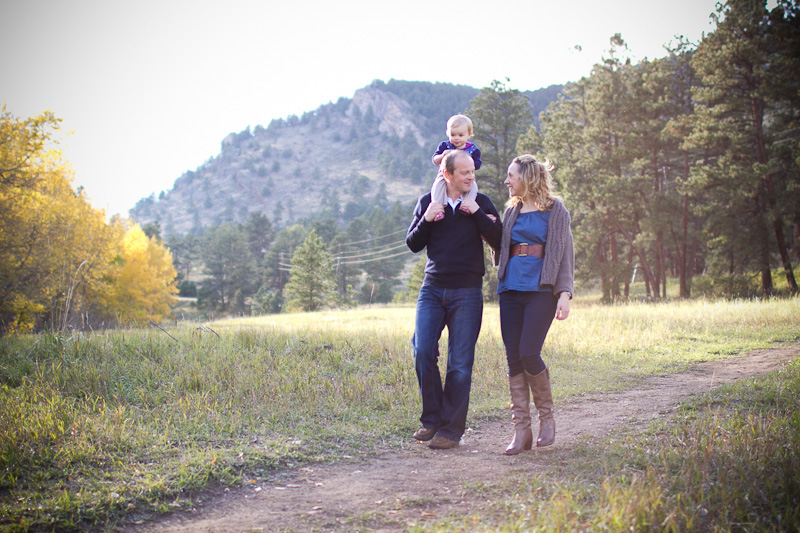 Moss Family – Fall Portraits in Evergreen Colorado